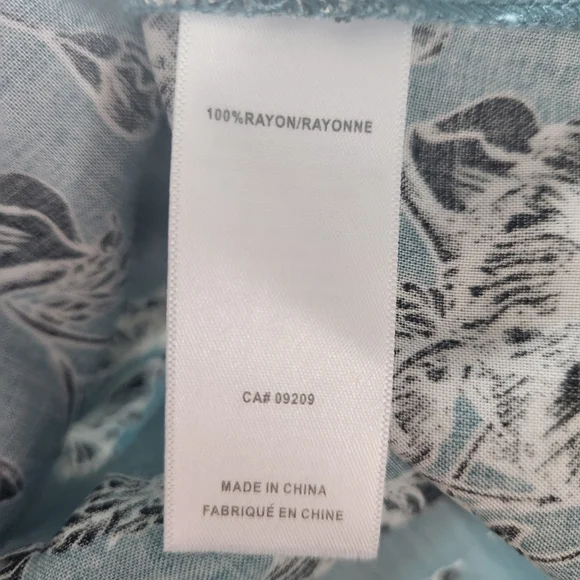 Top - Picture 4 of 4